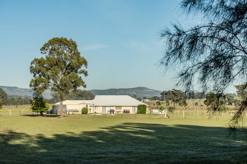 Madigan Wine Country Cottages - Surfers Gold Coast 31