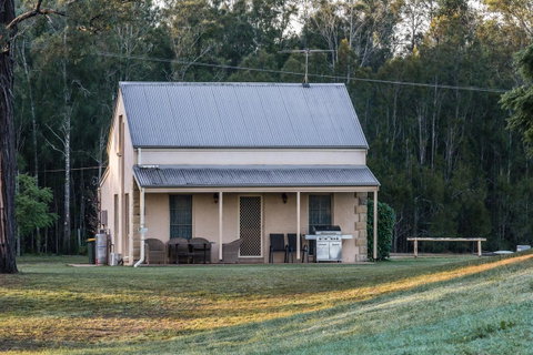 Madigan Wine Country Cottages - Surfers Gold Coast 37