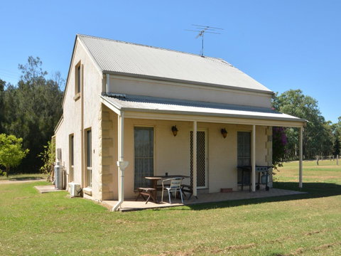 Madigan Wine Country Cottages - Surfers Gold Coast 41