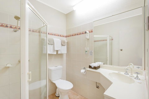 Black Dolphin Resort Motel & Apartments - Surfers Gold Coast 11