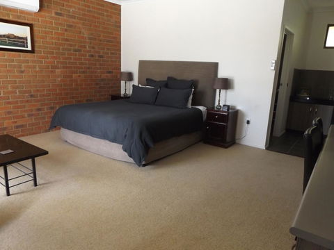 Federation Motel Resort - Corowa - Surfers Gold Coast 24