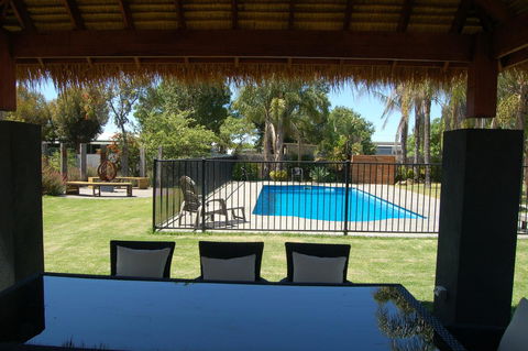 Federation Motel Resort - Corowa - Surfers Gold Coast 1