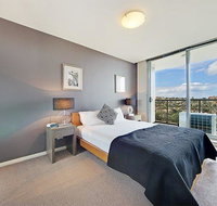 Wyndel Apartments North Sydney - Harbour Watch - Surfers Gold Coast