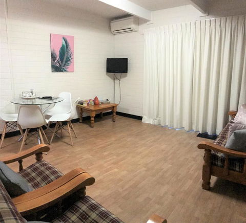 Kon Tiki Apartments - Surfers Gold Coast 20