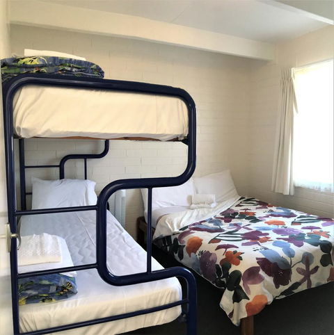 Kon Tiki Apartments - Surfers Gold Coast 27