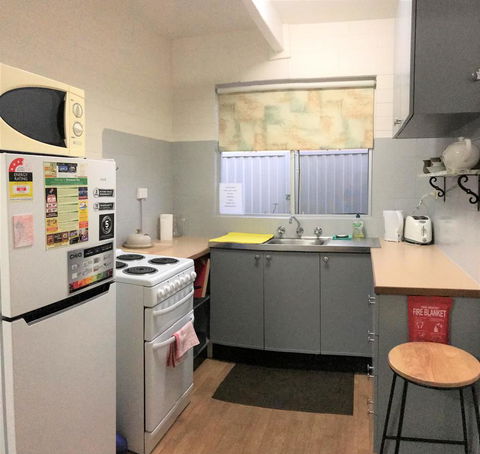 Kon Tiki Apartments - Surfers Gold Coast 21