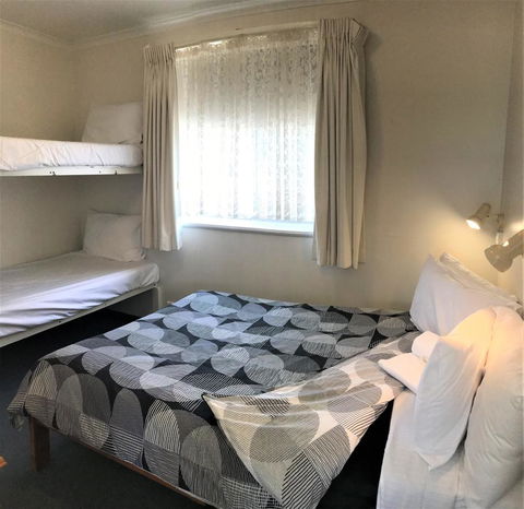 Kon Tiki Apartments - Surfers Gold Coast 6
