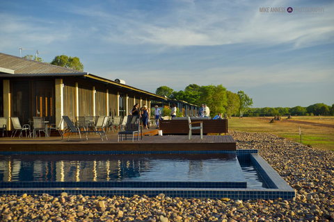 Wildman Wilderness Lodge - Surfers Gold Coast 2