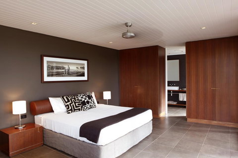 Wildman Wilderness Lodge - Surfers Gold Coast 15