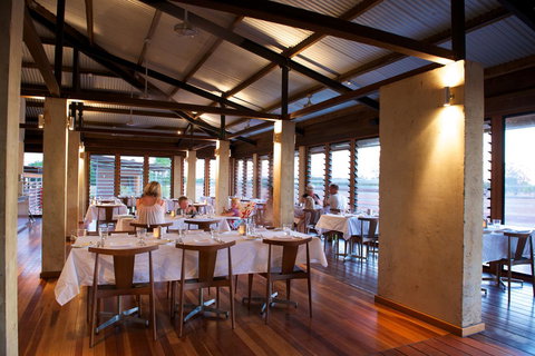Wildman Wilderness Lodge - Surfers Gold Coast 17
