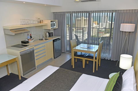 Mantra Pandanas - Surfers Gold Coast 17