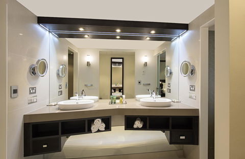 Hilton Darwin - Surfers Gold Coast 8