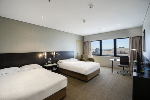 Hilton Darwin - Surfers Gold Coast 37