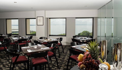 Hilton Darwin - Surfers Gold Coast 7