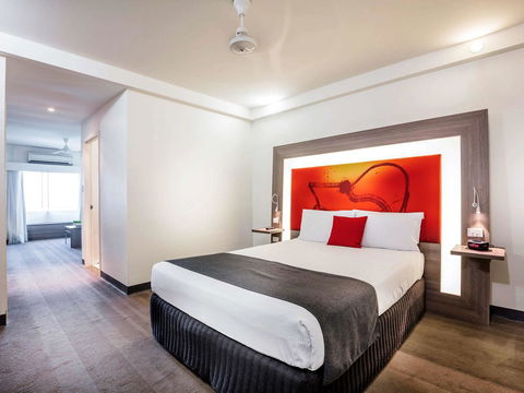 Novotel Darwin CBD - Surfers Gold Coast 34