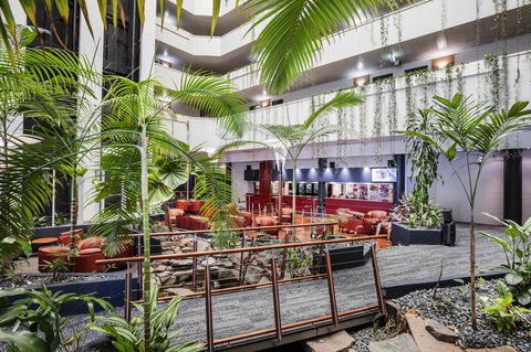 Novotel Darwin CBD - Surfers Gold Coast 2