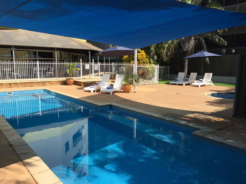 Novotel Darwin CBD - Surfers Gold Coast 4