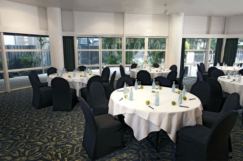 Novotel Darwin CBD - Surfers Gold Coast 14