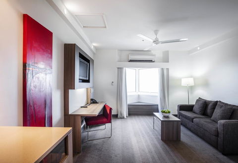 Novotel Darwin CBD - Surfers Gold Coast 28