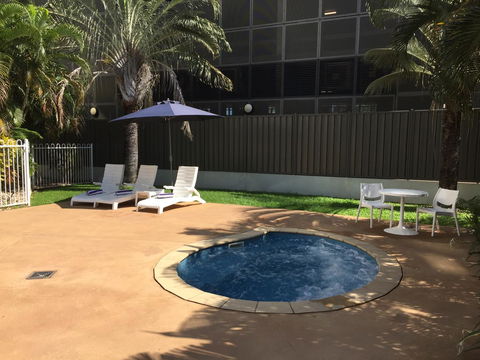 Novotel Darwin CBD - Surfers Gold Coast 11