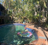 Frogs-Hollow Backpackers - Surfers Gold Coast