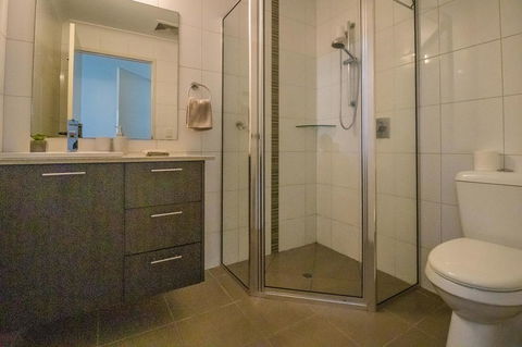ZEN QUEST - The NOMADS PAD Near Nightcliff Markets & Sunset Foreshore - Surfers Gold Coast 19