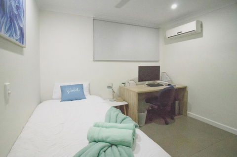 ZEN QUEST - The NOMADS PAD Near Nightcliff Markets & Sunset Foreshore - Surfers Gold Coast 18