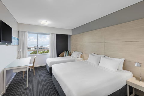 Vibe Hotel Darwin Waterfront - Surfers Gold Coast 15