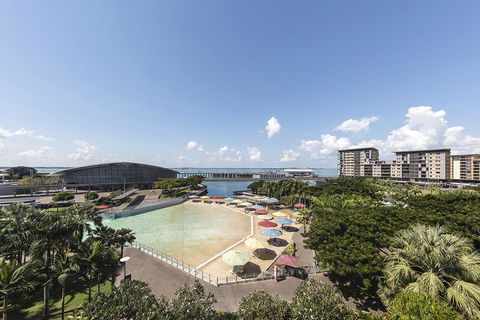 Vibe Hotel Darwin Waterfront - Surfers Gold Coast 1