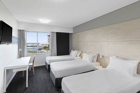 Vibe Hotel Darwin Waterfront - Surfers Gold Coast 17