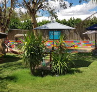 Alice's Secret Travellers Inn - Surfers Gold Coast