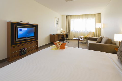 Novotel Canberra - Surfers Gold Coast 23