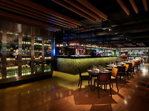 QT Canberra - Surfers Gold Coast 4