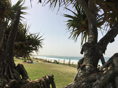 Lennox Holiday Apartments - Surfers Gold Coast 11