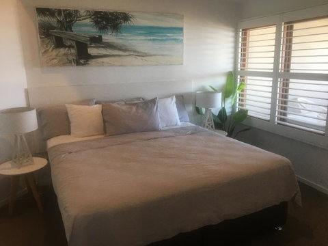 Lennox Holiday Apartments - Surfers Gold Coast 23