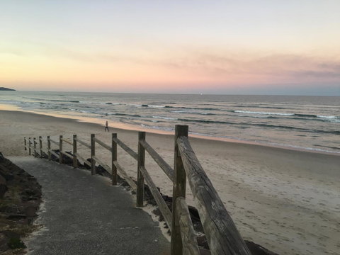 Lennox Holiday Apartments - Surfers Gold Coast 17