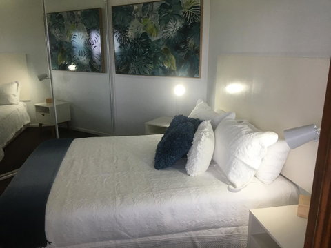 Lennox Holiday Apartments - Surfers Gold Coast 22