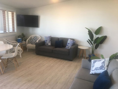 Lennox Holiday Apartments - Surfers Gold Coast 24