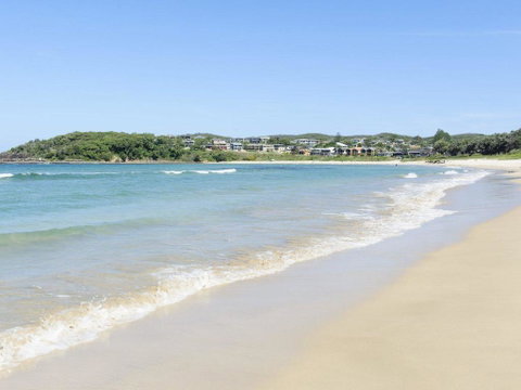 Bombora @ Fingal Bay - Surfers Gold Coast 3
