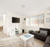 Bombora  Fingal Bay - Surfers Gold Coast