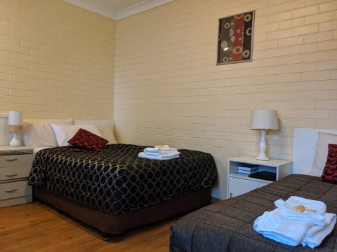 Bondi Motel - Surfers Gold Coast 2