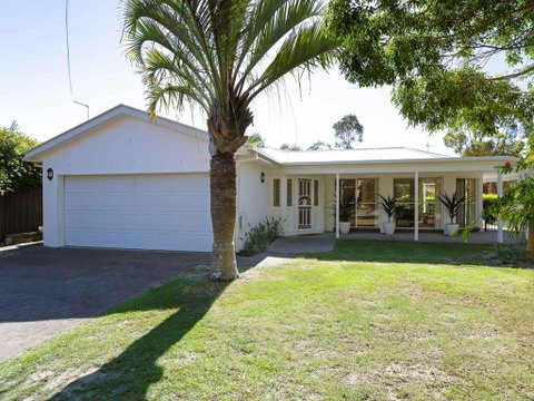 Bonito', 26 Bonito Street - Pet Friendly Housewith Aircon - Surfers Gold Coast 0