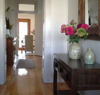 Book Keepers Cottage - Surfers Gold Coast