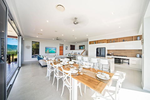 Botanica Breezes Whitsunday - Surfers Gold Coast 3