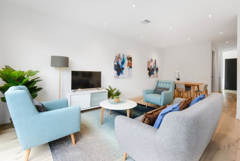 Boutique Stays - Murrumbeena Place 2 - Surfers Gold Coast 0