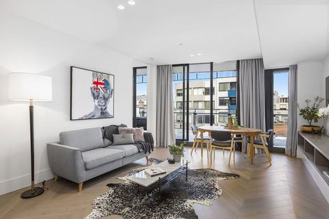 Boutique Stays - The Capitol - Surfers Gold Coast 1