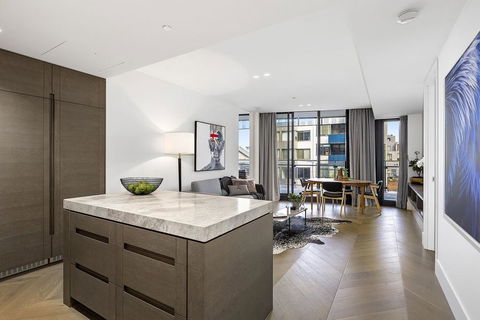 Boutique Stays - The Capitol - Surfers Gold Coast 2