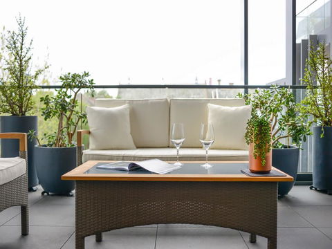 Boutique Stays - The Lincoln, South Yarra Apartment - Surfers Gold Coast 3
