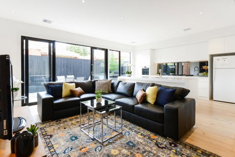 Boutique Stays-Murrumbeena Place 1 - Surfers Gold Coast 0
