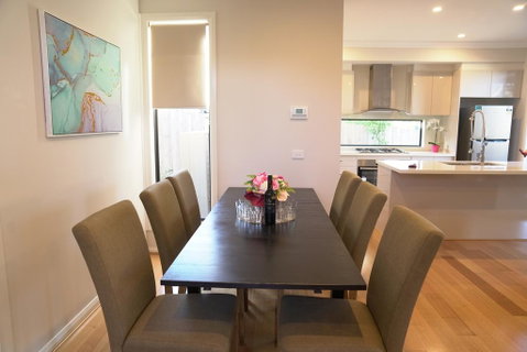Brand New House Near Box Hill - Surfers Gold Coast 3